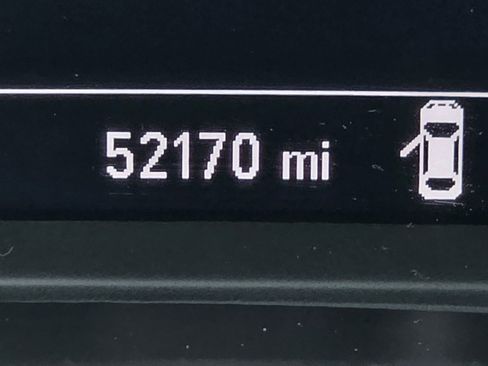 Used 2021 Chevrolet Malibu LT image 33