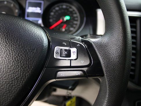 Used 2018 Volkswagen Atlas Launch Edition image 26