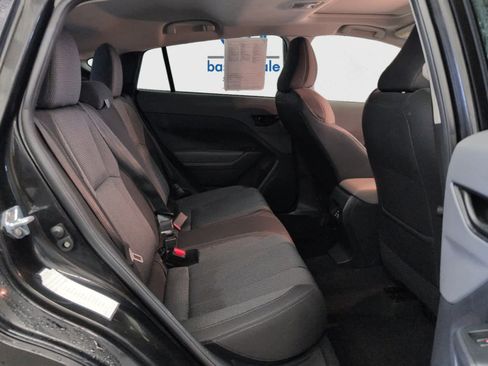 Used 2024 Subaru Crosstrek 2.0i Premium image 20