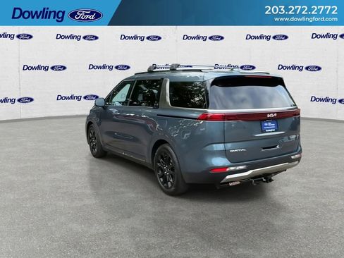 Used 2024 Kia Carnival SX image 9