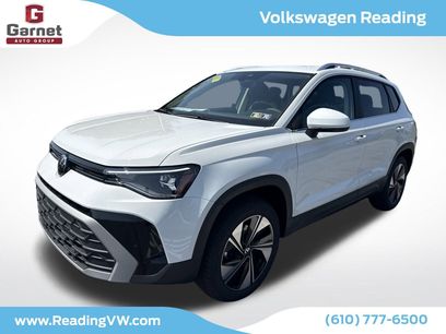 New 2025 Volkswagen Taos SE