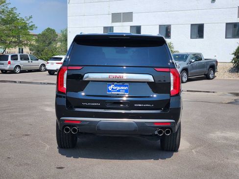 Used 2022 GMC Yukon Denali AWD/4WD image 14