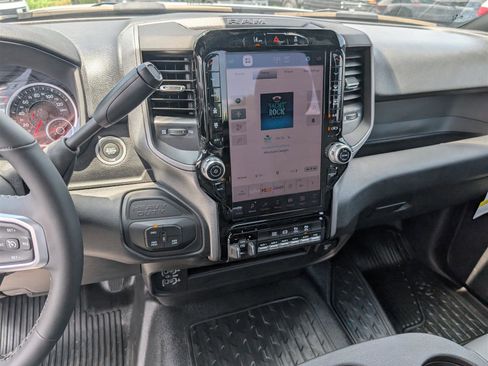 New 2025 RAM 3500 Tradesman image 15