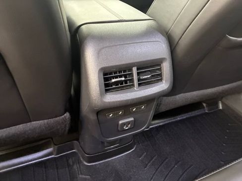 Certified 2021 Chevrolet Equinox Premier AWD/4WD image 19