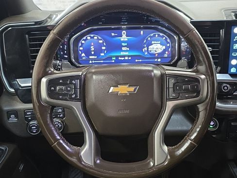 Used 2022 Chevrolet Silverado 1500 LTZ w/ LTZ Convenience Package II image 22