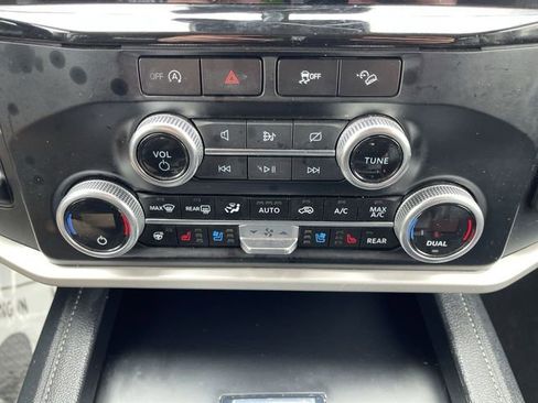 Used 2024 Ford Expedition Max XLT AWD/4WD image 21