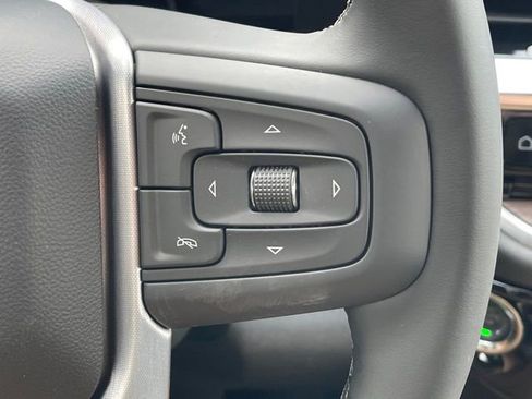 New 2026 GMC Sierra 2500 SLT image 7