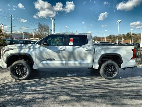 New 2026 Toyota Tundra Limited image 5