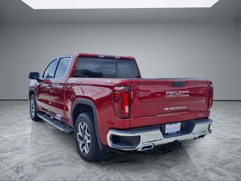 Used 2025 GMC Sierra 1500 SLT AWD/4WD image 5