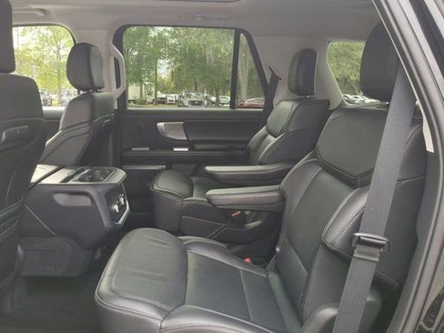 Used 2025 Ford Expedition Platinum w/ Driver's Package image 13