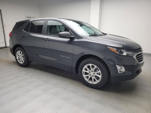 Used 2021 Chevrolet Equinox LS w/ LS Convenience Package AWD/4WD image 11