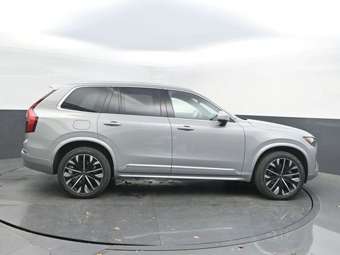 New 2026 Volvo XC90 B6 Plus w/ Protection Package Premier AWD/4WD image 8