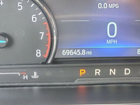 Certified 2022 Ford Explorer XLT w/ Equipment Group 202A image 15