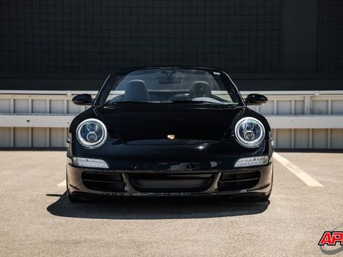 Used 2005 Porsche 911 Carrera S image 15