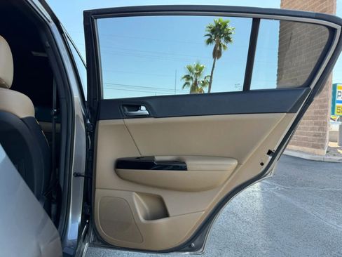 Used 2017 Kia Sportage SX image 34