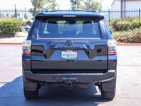 Certified 2024 Toyota 4Runner SR5 Premium w/ Moonroof Package RWD image 6