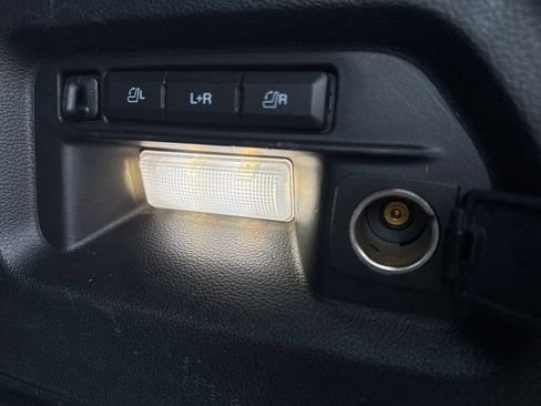 Used 2020 Ford Explorer Limited w/ Class III Trailer Tow Package image 39