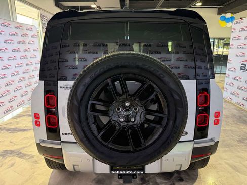 Used 2023 Land Rover Defender 110 S AWD/4WD image 13