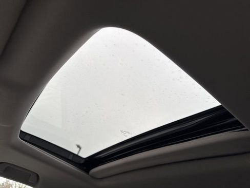 Used 2024 Honda Odyssey EX-L image 19