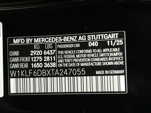 New 2026 Mercedes-Benz E 53 AMG e 4MATIC Sedan image 14