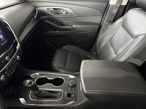 Used 2020 Chevrolet Traverse Premier w/ Redline Edition image 21