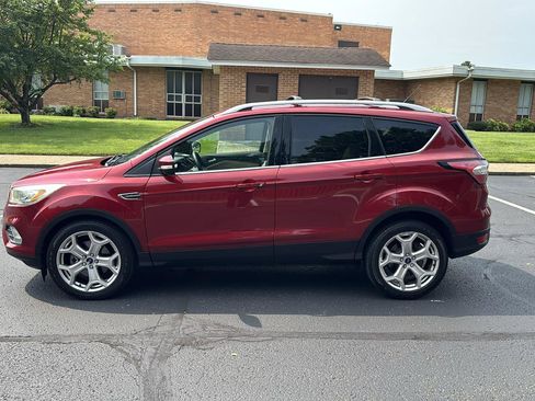 Used 2017 Ford Escape Titanium w/ Equipment Group 301A FWD image 4