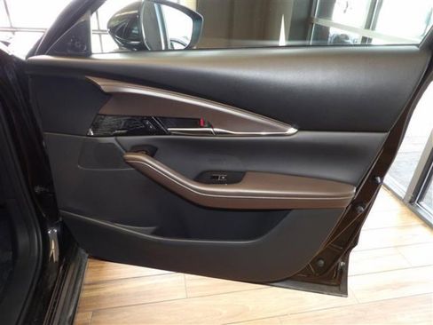 Certified 2025 MAZDA CX-30 2.5 Turbo w/ Premium Plus Pkg image 12