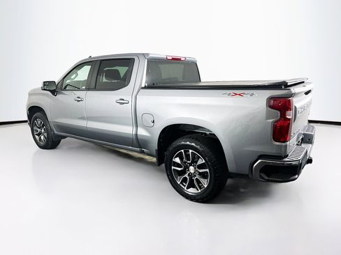 Used 2023 Chevrolet Silverado 1500 LT AWD/4WD image 5