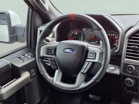 Used 2018 Ford F150 Raptor w/ Equipment Group 802A Luxury AWD/4WD image 14