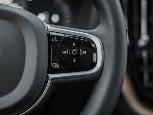 New 2026 Volvo XC60 B5 Plus w/ Protection Package Premier image 29