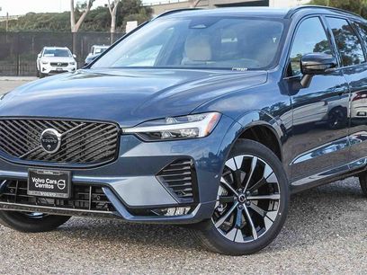 New 2026 Volvo XC60 B5 Plus w/ Protection Package Premier