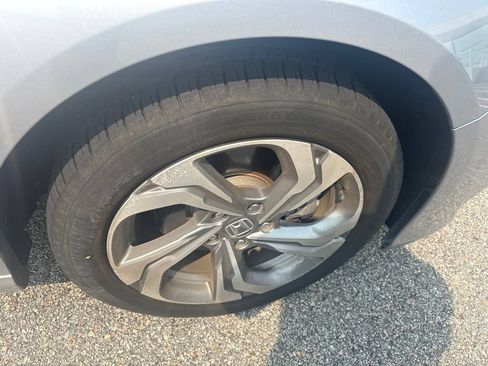 Used 2019 Honda Accord EX-L image 17