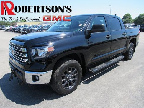Used 2021 Toyota Tundra SR5 w/ Trail Edition image 1