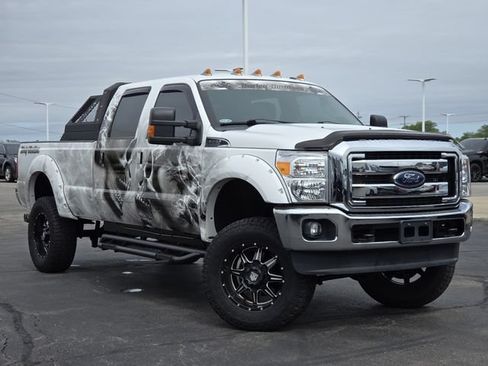 Used 2016 Ford F250 XLT AWD/4WD image 2