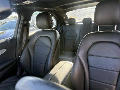 Used 2018 Mercedes-Benz C 300 C 300 image 15