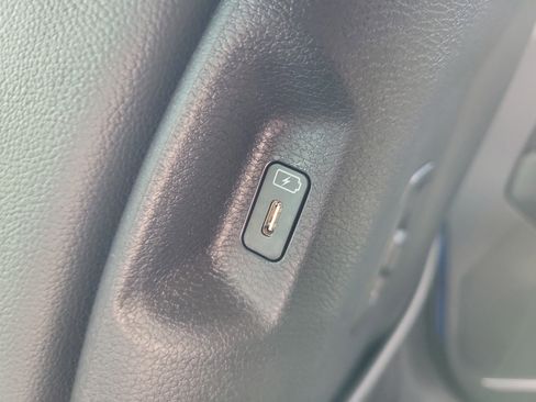 New 2026 Kia Sportage SX AWD/4WD image 36