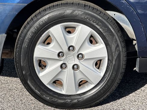 Used 2004 Honda Accord LX image 11