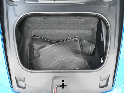 Used 2024 Porsche 911 Carrera S w/ Sportdesign Package RWD image 49