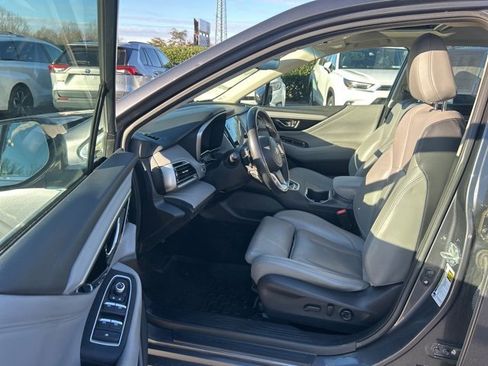 Used 2022 Subaru Legacy Limited image 12