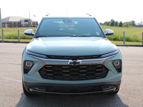 Used 2026 Chevrolet TrailBlazer ACTIV w/ Convenience Package FWD image 4