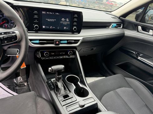 Used 2022 Kia K5 LX FWD image 15