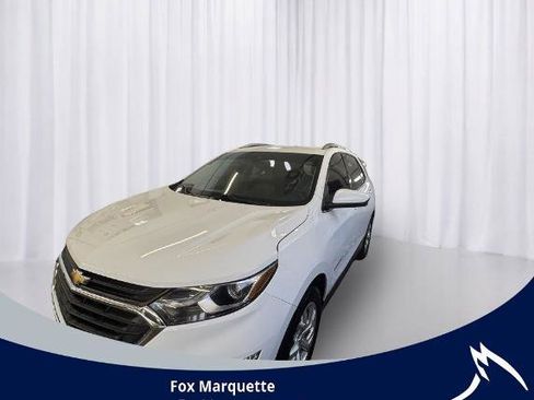 Used 2020 Chevrolet Equinox LT image 1