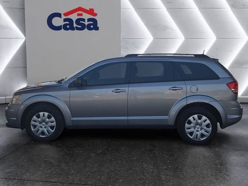 Used 2020 Dodge Journey SE FWD image 14