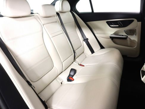 Used 2022 Mercedes-Benz C 300 Sedan image 36