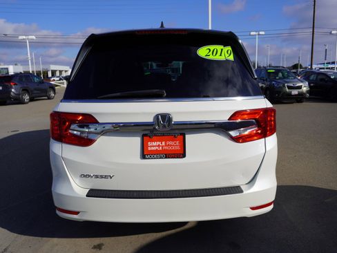 Used 2019 Honda Odyssey EX-L image 9