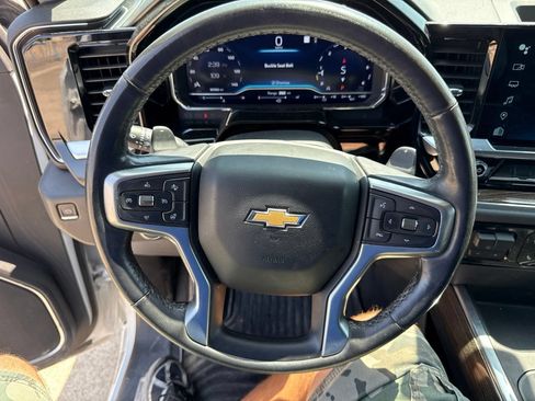 Used 2023 Chevrolet Silverado 1500 LT RWD image 20