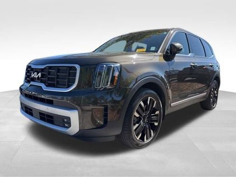 Used 2024 Kia Telluride SX image 10