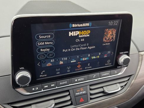 Used 2025 Nissan Altima 2.5 SV image 20