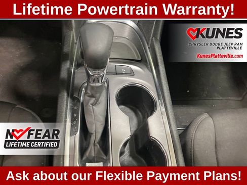 Used 2024 Chevrolet Malibu LT image 19