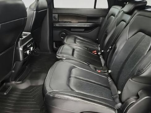 Used 2020 Ford Expedition Max Limited AWD/4WD image 24